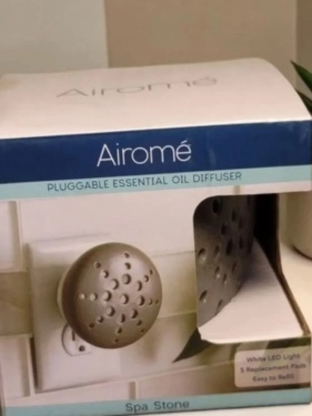 Airome Pluggable Essential Oil Diffuser - Spa Stone Night Light NIB